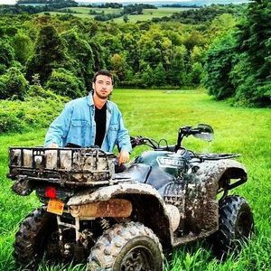 Meet your Posher, Matthew